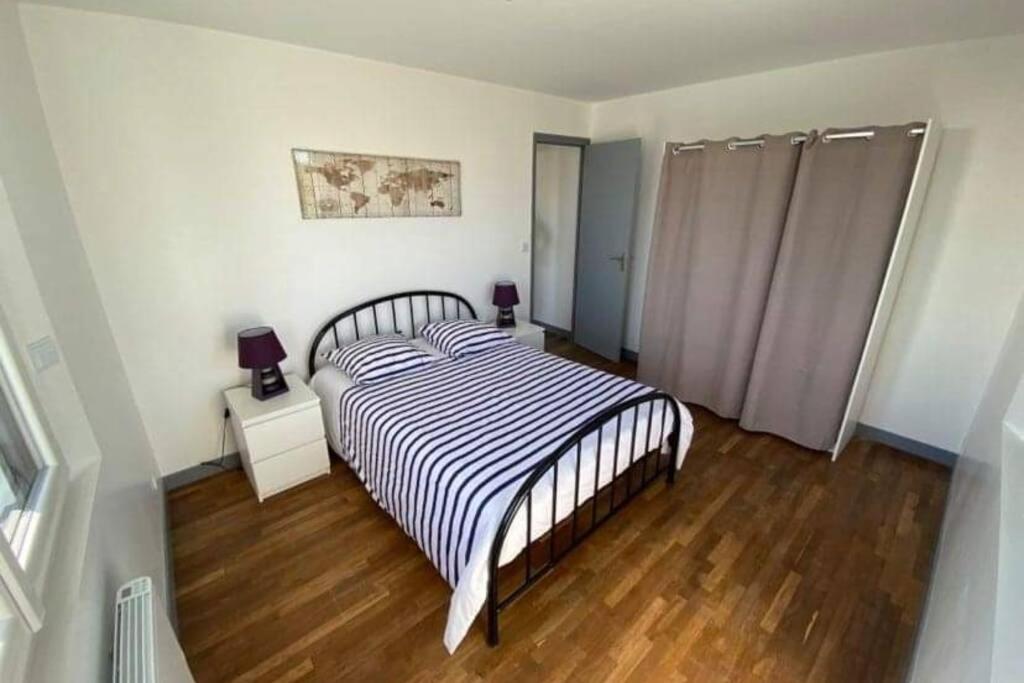 Maison de 2 à 8 personnes 5 chambres Portbail Extérieur photo