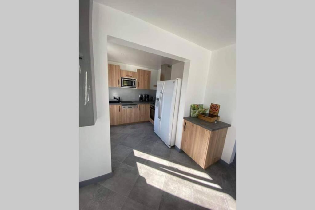 Maison de 2 à 8 personnes 5 chambres Portbail Extérieur photo