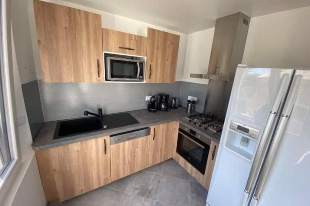 Maison de 2 à 8 personnes 5 chambres Portbail Extérieur photo